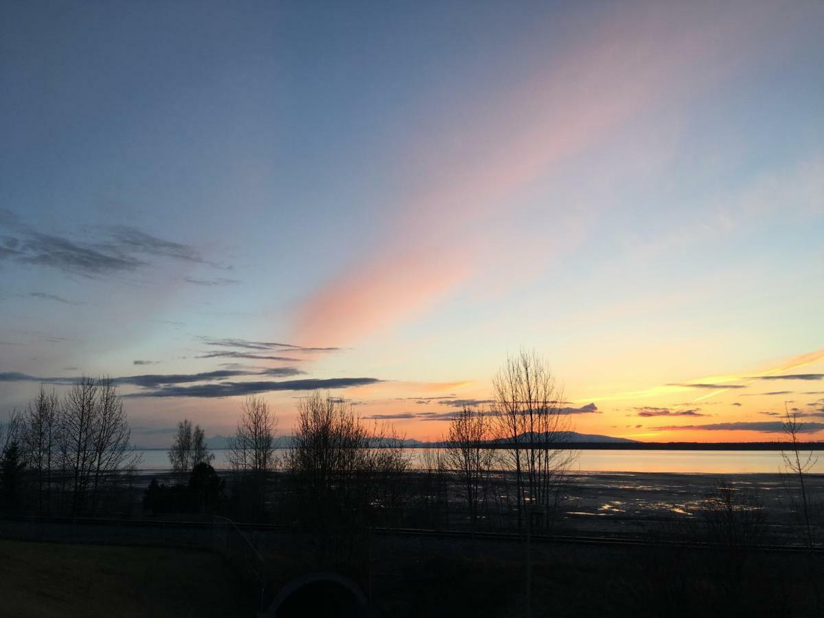 Arctic Adventure Hostel Anchorage Esterno foto